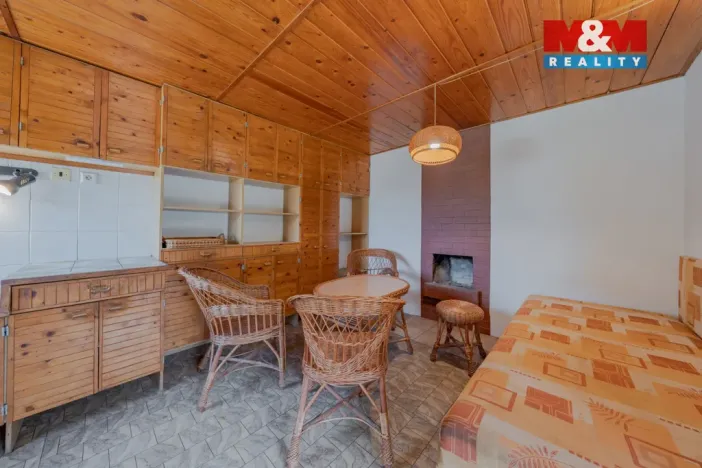 Prodej zahrady, Valašské Meziříčí - Bynina, 400 m2