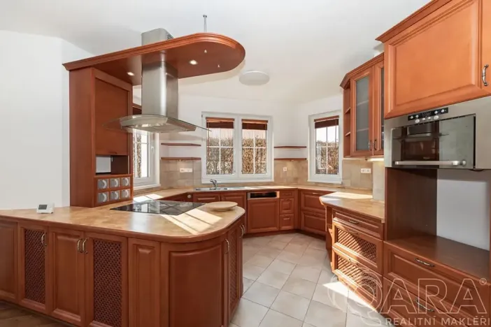 Prodej rodinného domu, Dolní Břežany, K Písnici, 136 m2