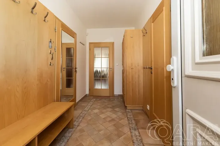 Prodej rodinného domu, Dolní Břežany, K Písnici, 136 m2