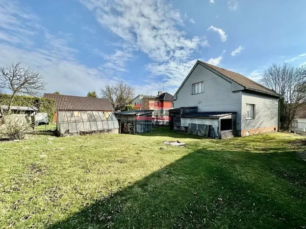 Prodej rodinného domu, Malšice, Lužnická, 218 m2