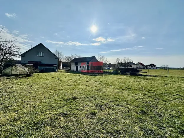 Prodej rodinného domu, Malšice, Lužnická, 218 m2