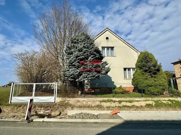 Prodej rodinného domu, Malšice, Lužnická, 218 m2