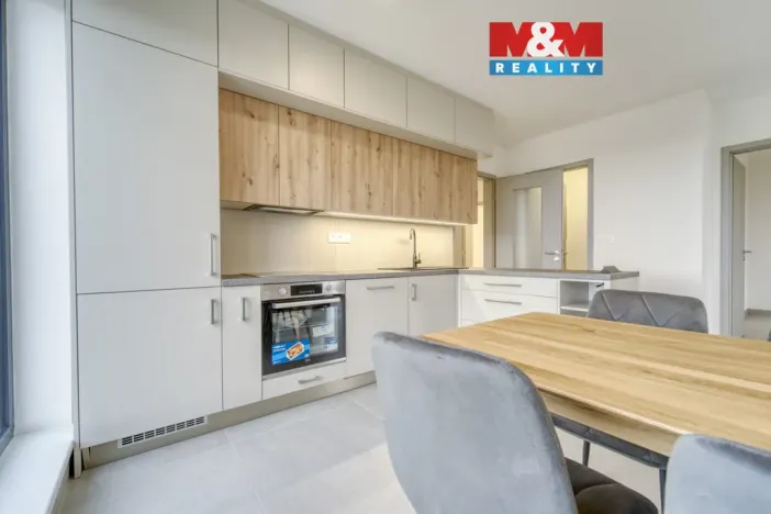 Pronájem bytu 2+kk, Plzeň, Pálavská, 57 m2