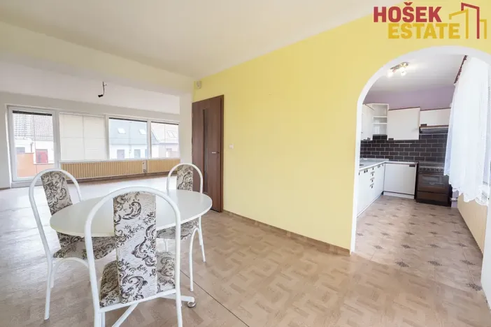 Prodej bytu 3+1, Přerov, Popovická, 91 m2