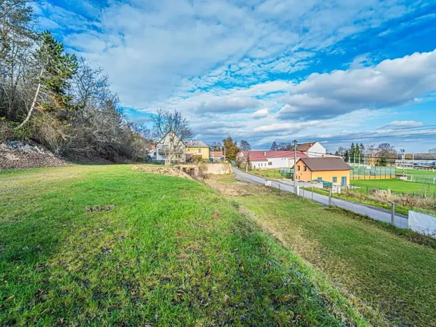 Prodej pozemku pro bydlení, Nelahozeves, Pod strání, 691 m2