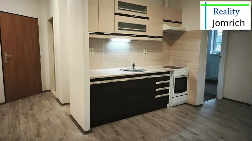 Pronájem bytu 1+1, Liberec, Česká, 55 m2