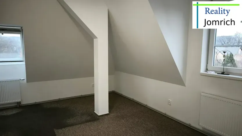 Pronájem bytu 1+1, Liberec, Česká, 55 m2