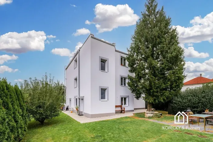 Pronájem bytu 2+kk, Praha - Vinoř, Moravanská, 47 m2