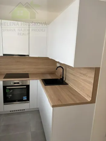 Pronájem bytu 1+1, Ostrava, Zeyerova, 28 m2