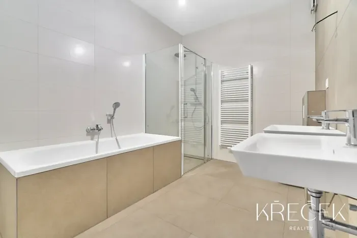 Pronájem bytu 3+kk, Třebíč, Tomáše Bati, 97 m2