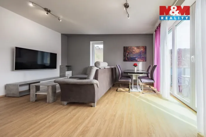 Prodej bytu 2+kk, Vrané nad Vltavou, U Elektrárny, 48 m2