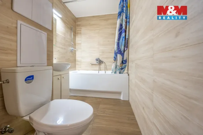 Prodej bytu 3+1, Chomutov, Zahradní, 77 m2