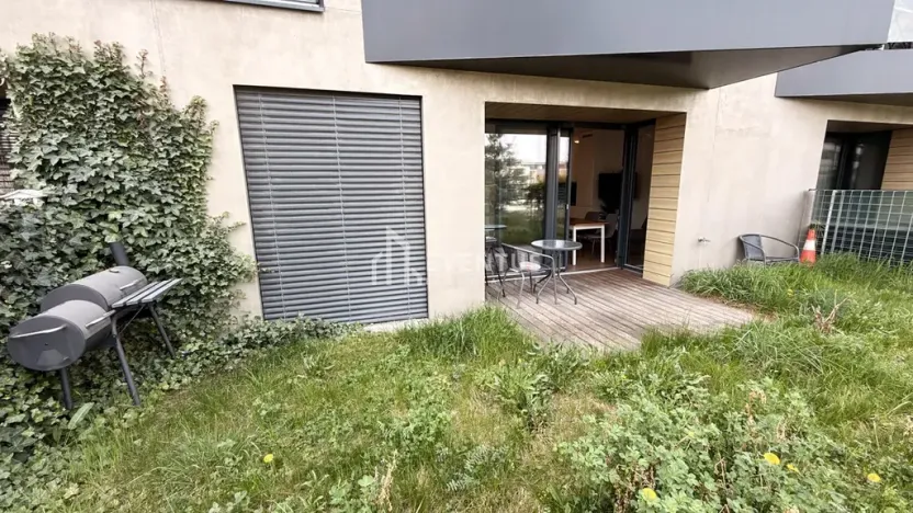 Pronájem bytu 2+kk, Praha - Libeň, Menclova, 53 m2
