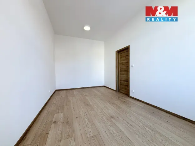 Pronájem bytu 3+kk, Bzenec, náměstí Svobody, 59 m2