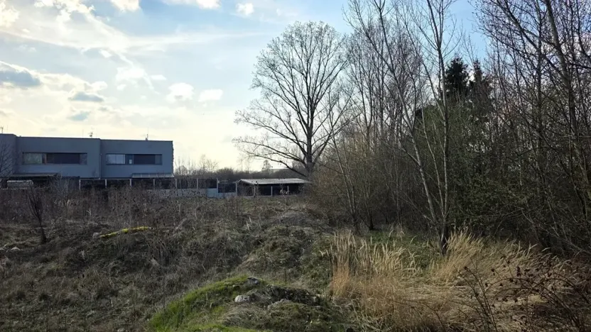 Dražba pozemku, Praha - Ďáblice, Červenomlýnská, 3900 m2