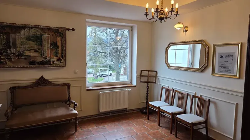Pronájem kanceláře, Frýdlant nad Ostravicí, Náměstí, 20 m2