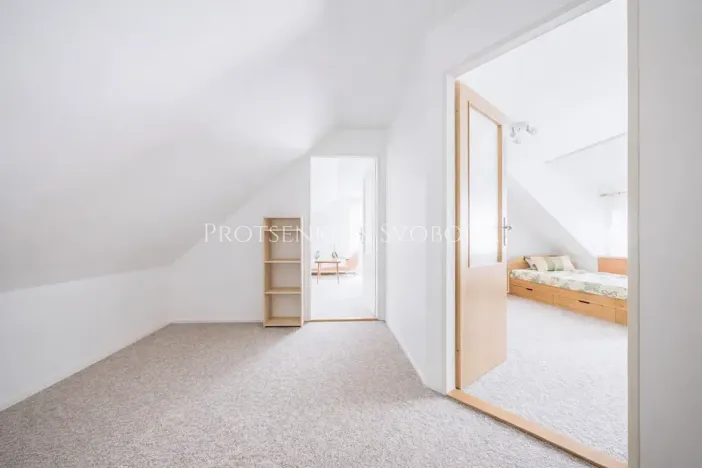 Prodej rodinného domu, Ždírec nad Doubravou, 290 m2