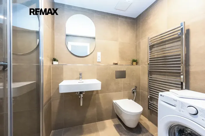 Pronájem bytu 2+kk, Praha - Nusle, Vrtbova, 42 m2