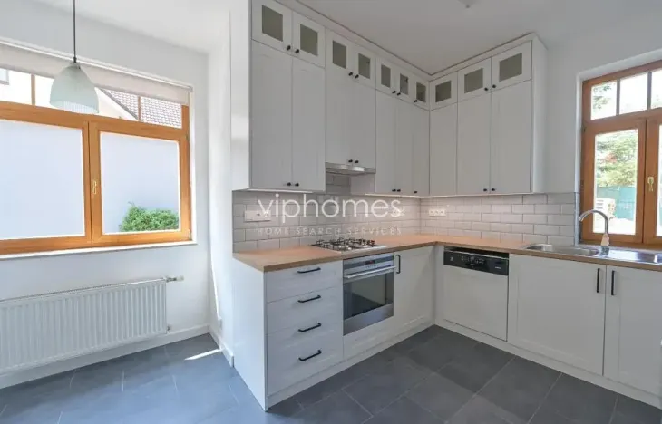 Pronájem vily, Praha - Nebušice, 250 m2