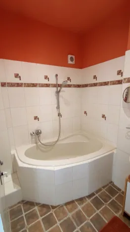 Pronájem bytu 1+kk, Strakonice - Strakonice I, Lidická, 48 m2