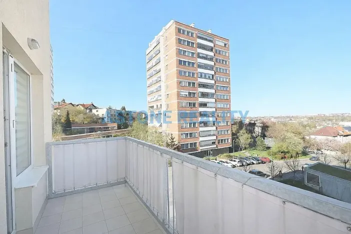 Prodej bytu 2+kk, Praha - Michle, V dolině, 58 m2