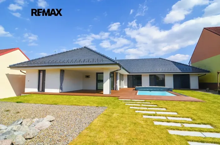 Prodej rodinného domu, Mutěnice, Díly, 220 m2