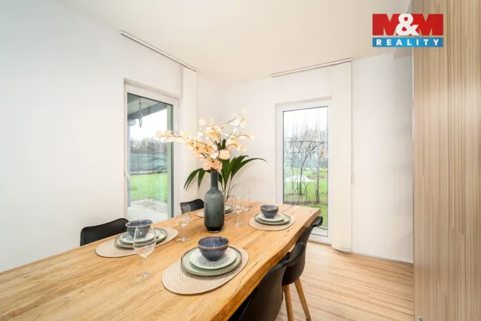 Prodej rodinného domu, Řečany nad Labem, K Tišině, 266 m2