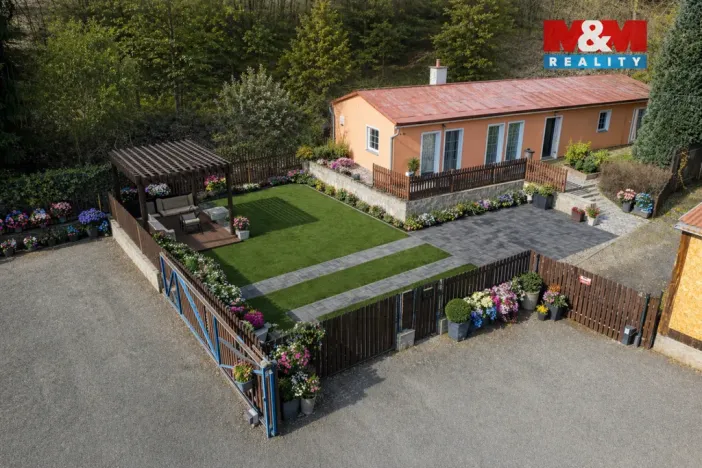 Prodej rodinného domu, Jáchymov, třída Dukelských hrdinů, 94 m2