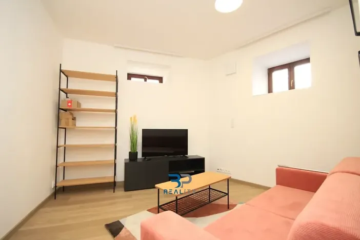 Prodej bytu 1+1, Praha - Žižkov, Milíčova, 33 m2