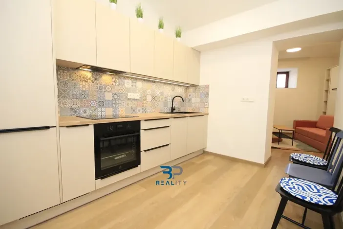 Prodej bytu 1+1, Praha - Žižkov, Milíčova, 33 m2