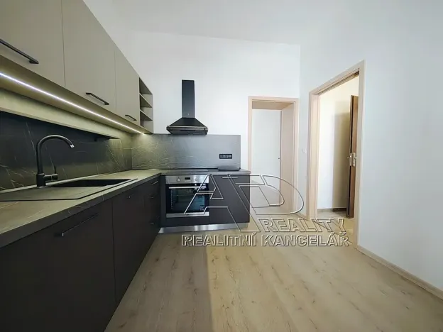 Pronájem bytu 1+kk, České Budějovice, Fráni Šrámka, 40 m2