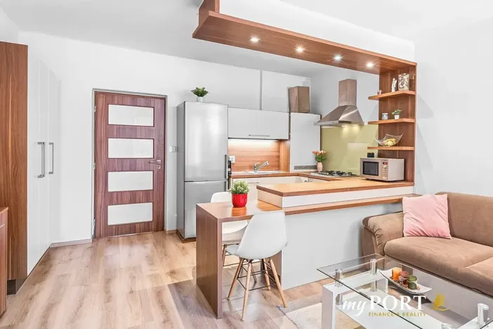 Pronájem bytu 2+kk, Plzeň, Revoluční, 44 m2