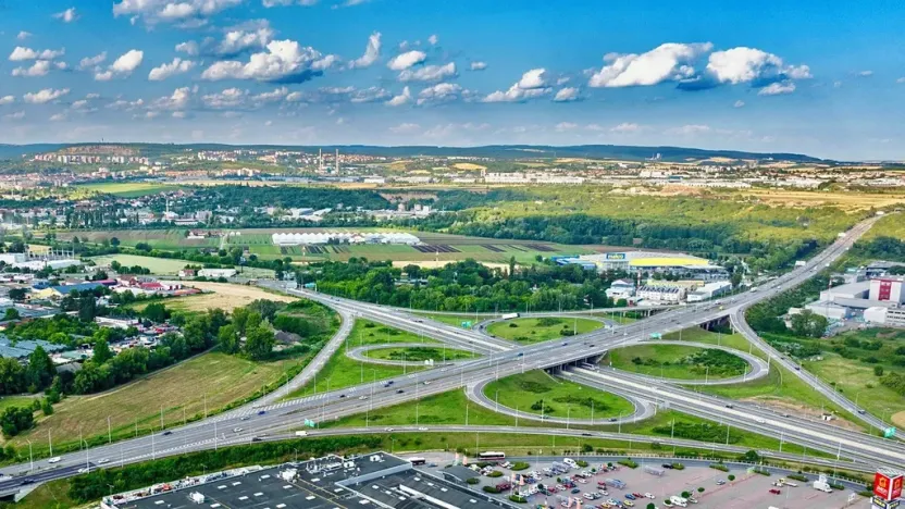 Prodej výrobních prostor, Brno, 1000 m2