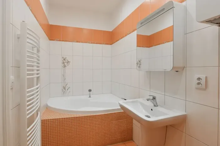 Pronájem bytu 4+kk, Praha - Karlín, Křižíkova, 107 m2