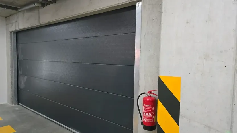 Pronájem skladu, Praha - Hlubočepy, K Barrandovu, 365 m2