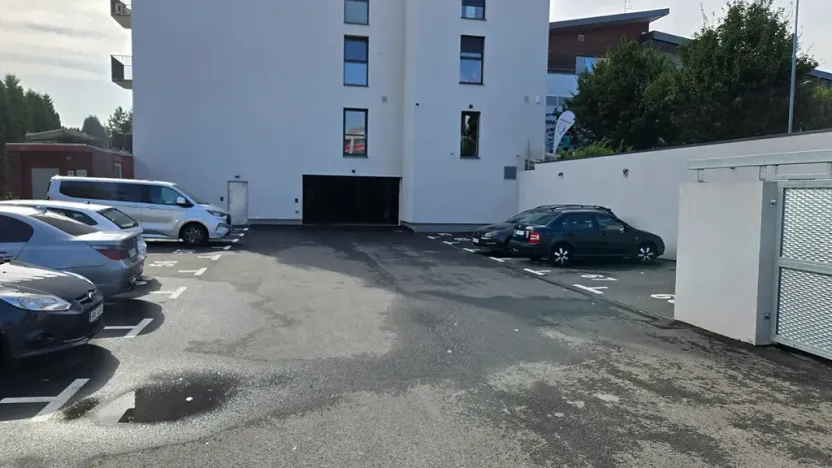 Pronájem skladu, Praha - Hlubočepy, K Barrandovu, 365 m2