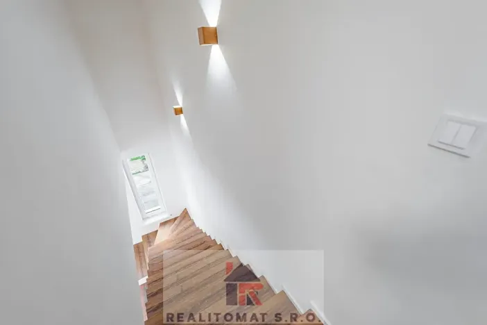 Prodej rodinného domu, Horoušany, Rubínová, 92 m2