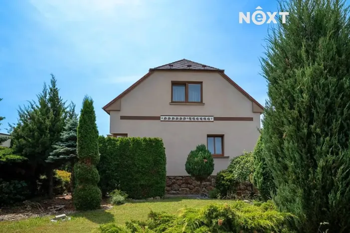 Prodej bytu 4+1, Zahájí, 84 m2