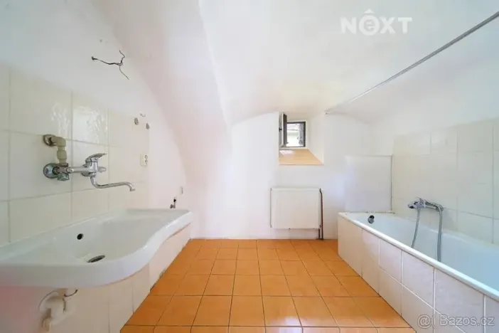 Prodej rodinného domu, Nalžovské Hory, 300 m2