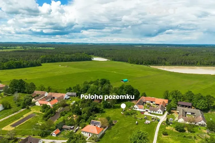 Prodej pozemku pro bydlení, Hrachoviště, 2949 m2