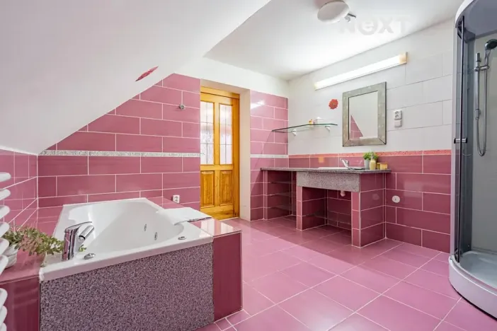 Prodej ubytování, Horní Stropnice, 360 m2