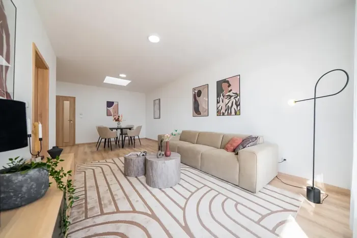 Prodej bytu 2+kk, Praha - Hloubětín, Mochovská, 63 m2