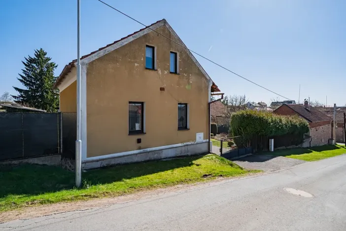 Prodej rodinného domu, Krupá, 102 m2