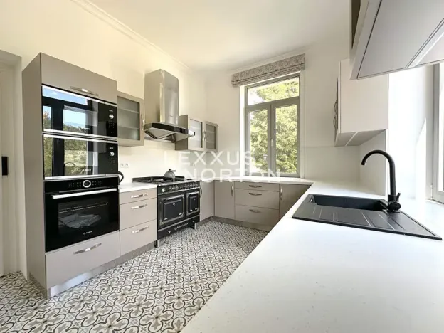 Prodej vily, Nižbor, Ke Hřišti, 390 m2