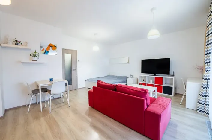 Pronájem bytu 1+kk, Praha - Letňany, Štanderova, 37 m2