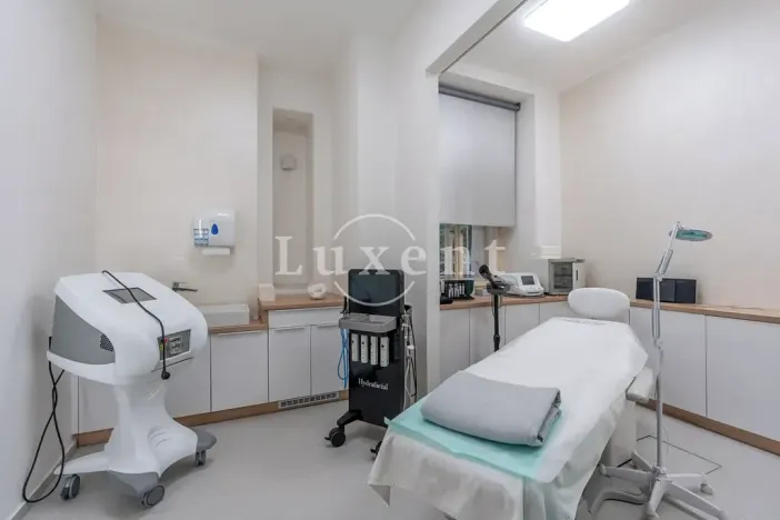 Pronájem ordinace, Praha - Josefov, Elišky Krásnohorské, 34 m2