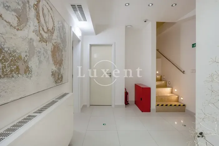 Pronájem ordinace, Praha - Josefov, Elišky Krásnohorské, 34 m2