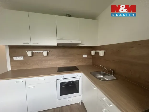 Pronájem bytu 2+1, Ústí nad Labem - Ústí nad Labem-centrum, SNP, 61 m2