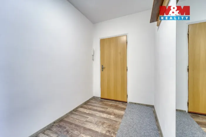 Pronájem bytu 4+1, Lesná, 65 m2