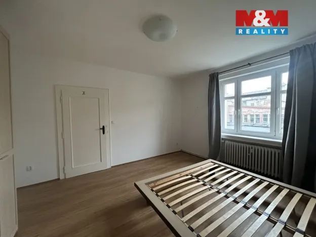 Pronájem bytu 1+1, Ústí nad Labem - Střekov, Kramoly, 46 m2